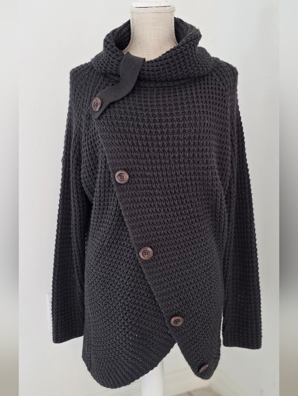 Chunky Knit Asymmetrical Button Cardigan - Dark Gray